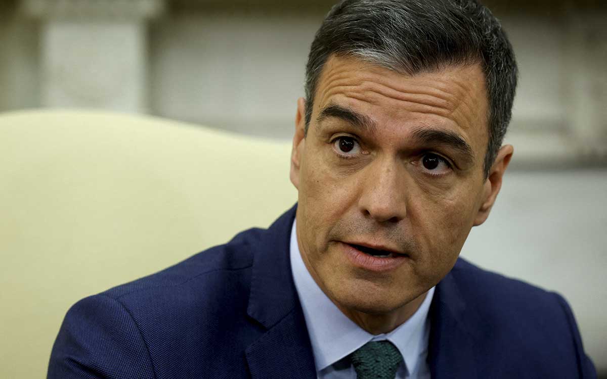 España: Tras batacazo electoral, Pedro Sánchez adelanta las presidenciales