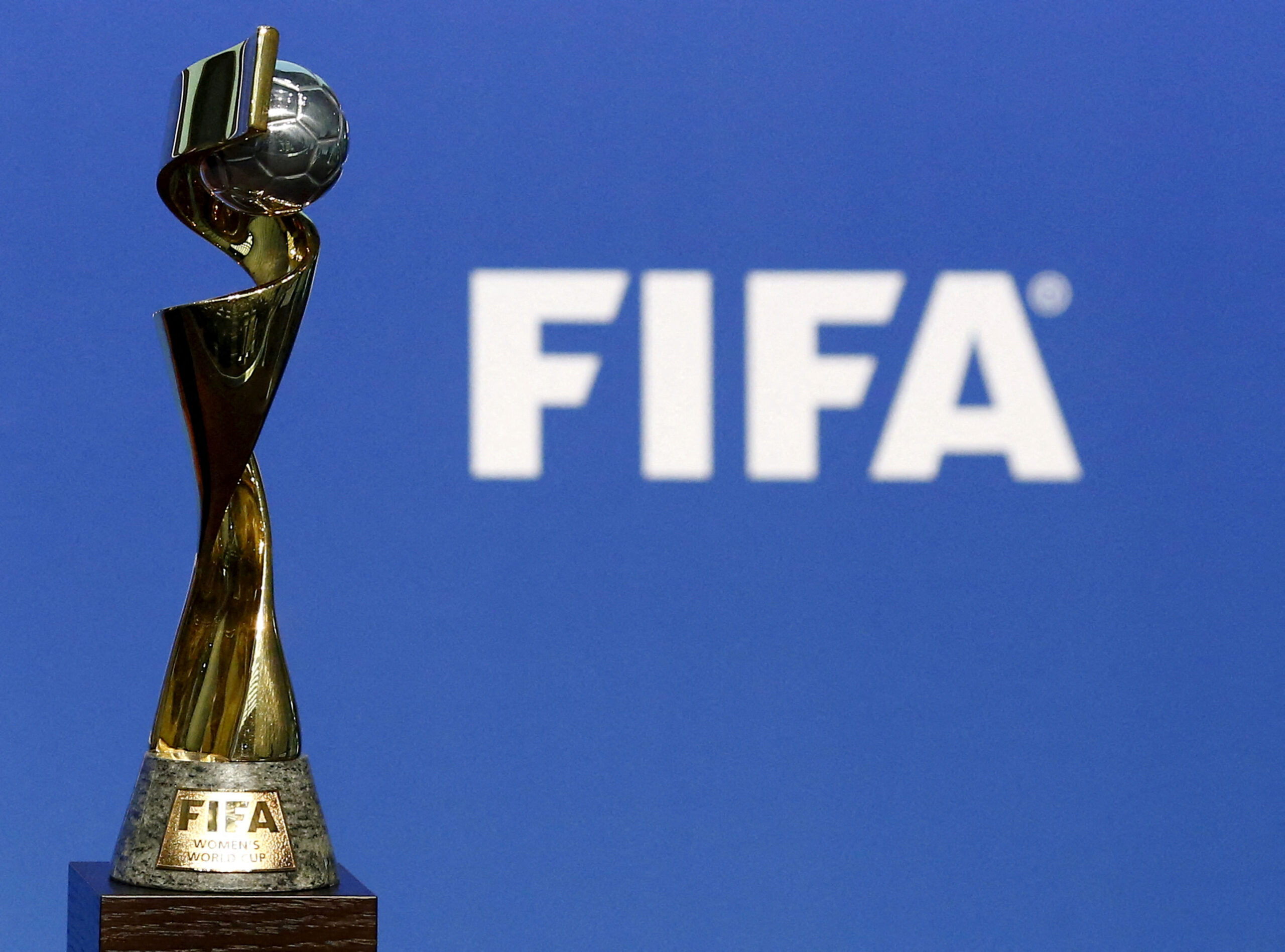 FIFA insta a televisoras a pagar un precio justo por los derechos del Mundial femenino