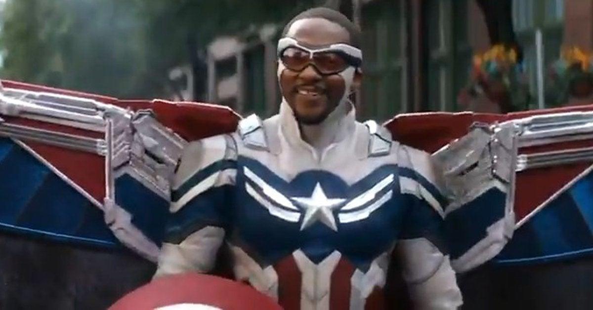 Fan Art de Capitán América 4 destaca el nuevo disfraz de Anthony Mackie
