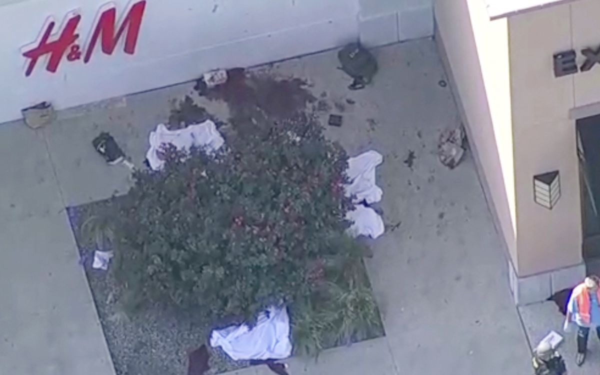 Fotos y videos | Tiroteo en centro comercial de Texas deja varios muertos