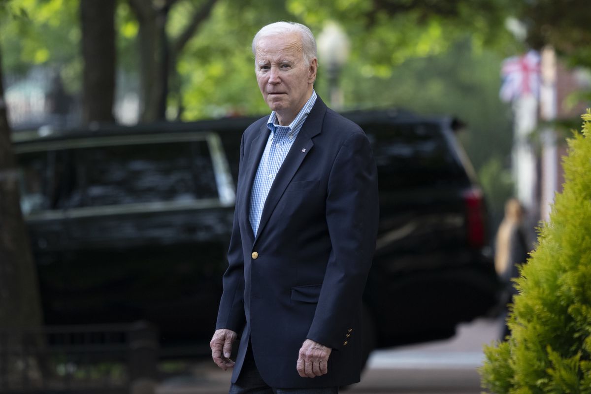 Inmigración y techo de la deuda: Biden afronta una semana clave de su presidencia