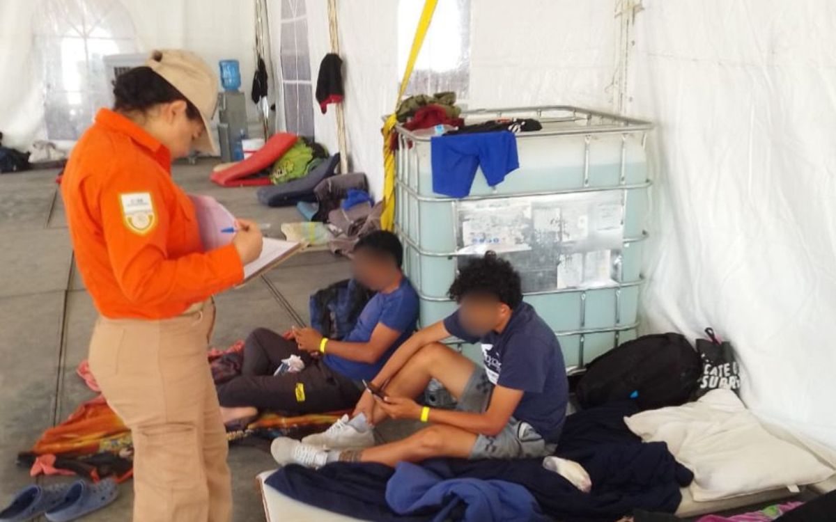 Instalan refugio temporal para migrantes en Cd. Juárez
