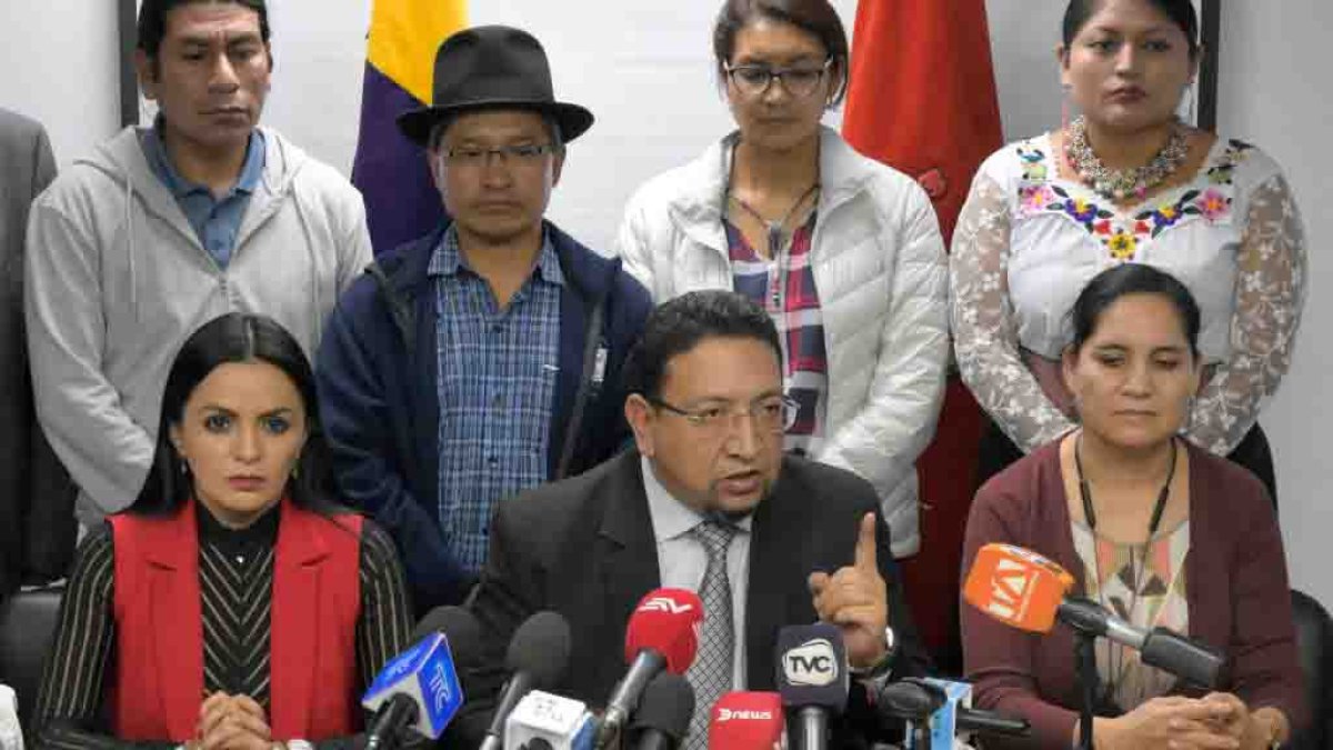 La Asamblea Nacional de Ecuador confía en ser restituida para continuar juicio político contra Lasso