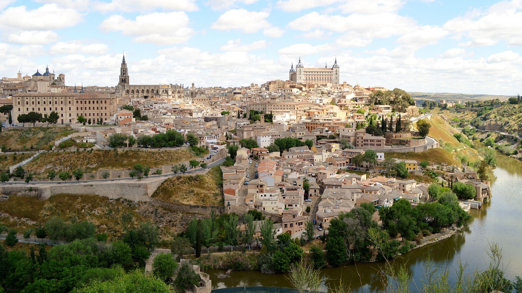 Las 10 ciudades más bonitas de España según ChatGPT