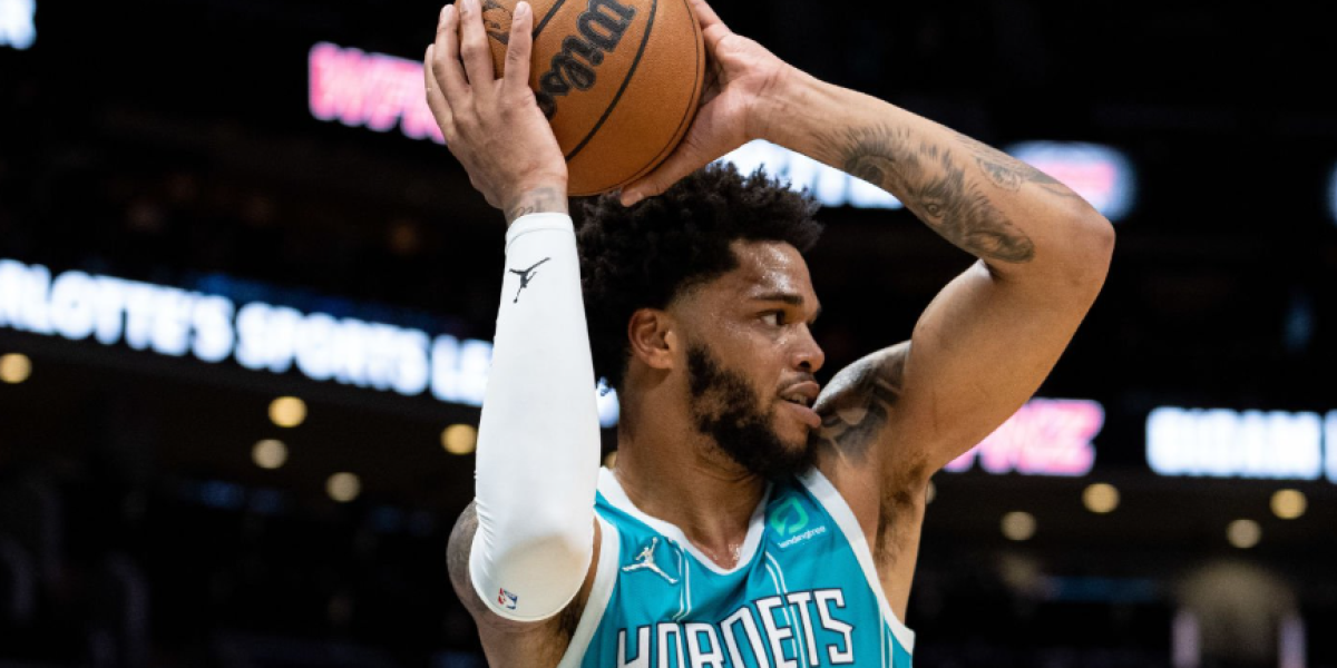 Lío a la vista en la NBA: los Hornets de Jordan quieren recuperar a Miles Bridges