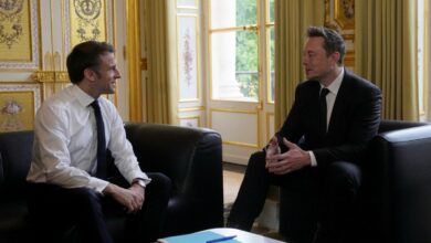 Macron busca que Tesla y otras empresas inviertan en Francia