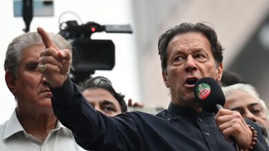 Otorgan la libertad bajo fianza al exprimer ministro de Pakistán Imran Khan