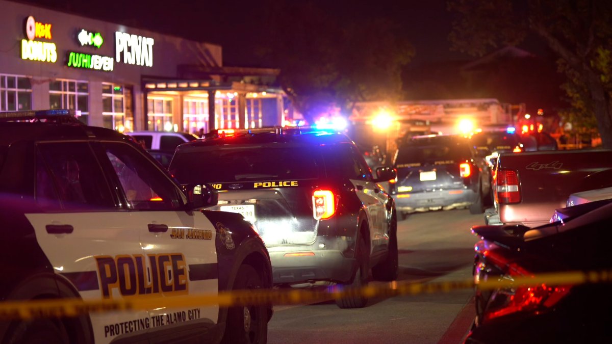 Pelea en bar de San Antonio termina con muertos y heridos