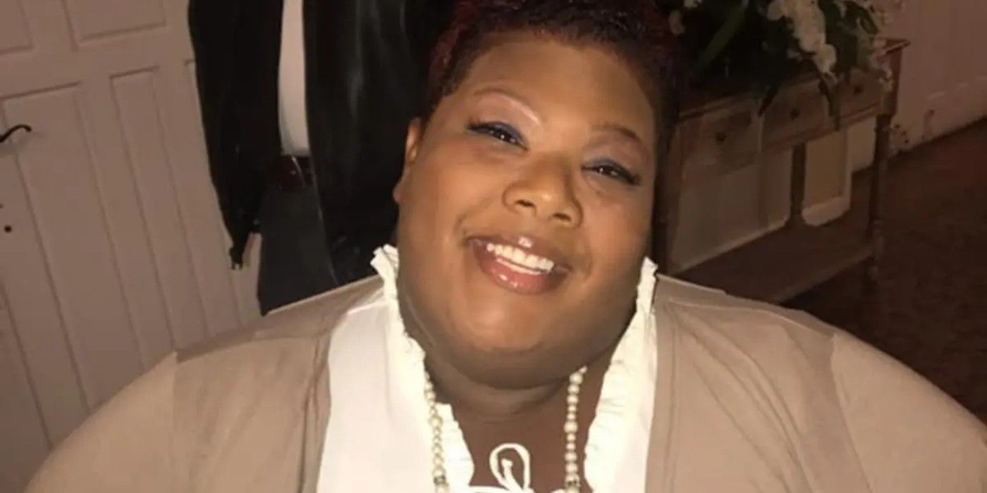 Latonya Pottain from My 600-Lb Life wearing cream blouse and smiling