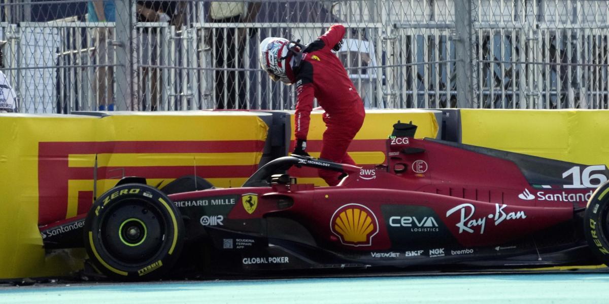 Sainz le echa un capote a Leclerc y defiende al monegasco tras su accidente