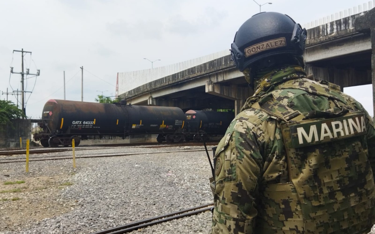 Semar expropia vías ferroviarias de Ferrosur; Grupo México afirma que no fue avisado