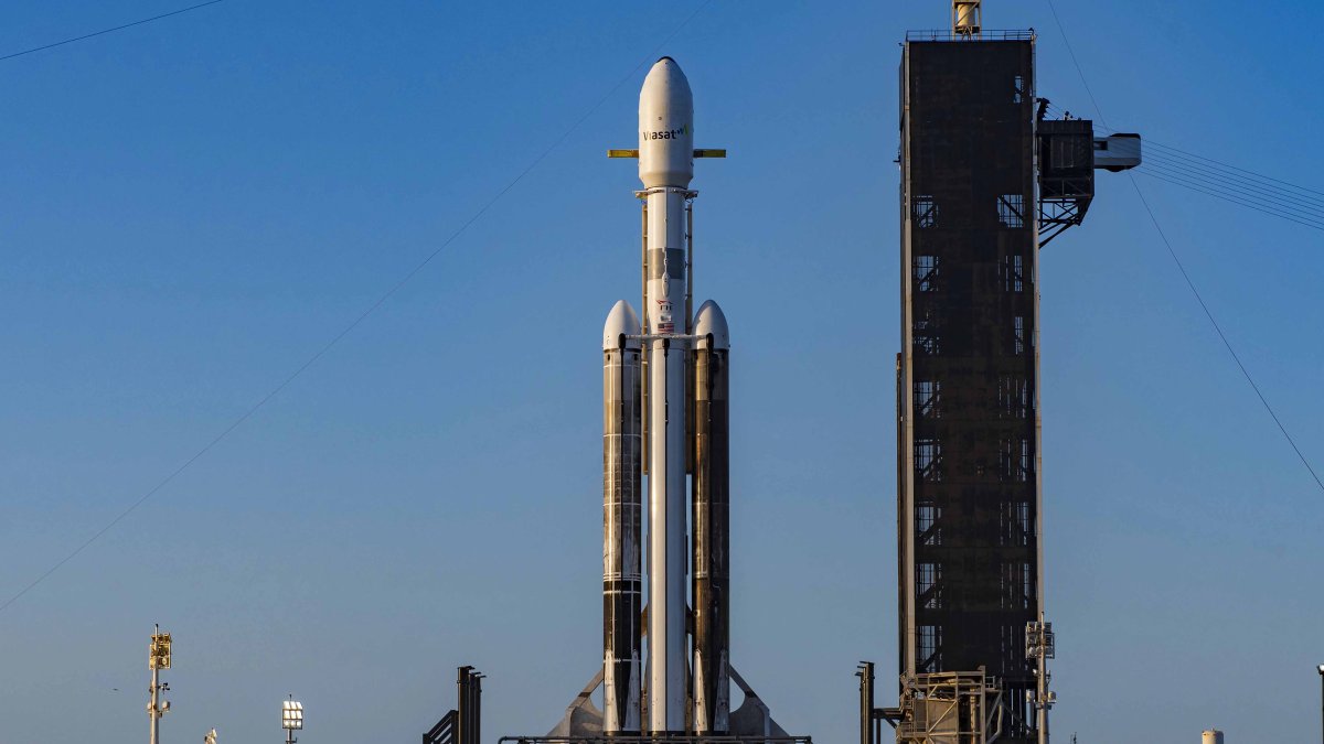 SpaceX lanza el cohete Falcon 9 Heavy