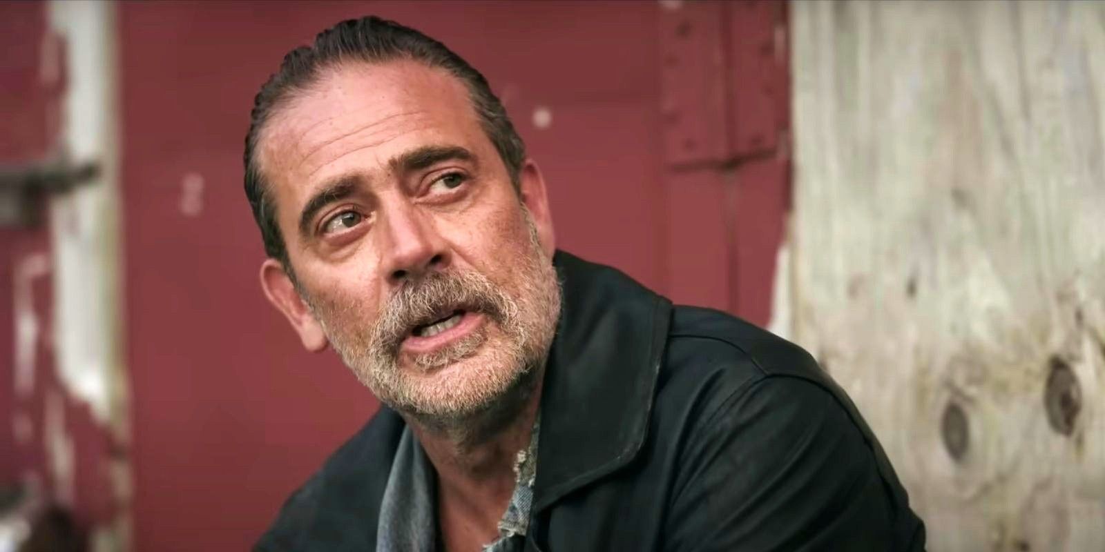 Negan looking up while speaking to Maggie in The Walking Dead Dead City trailer