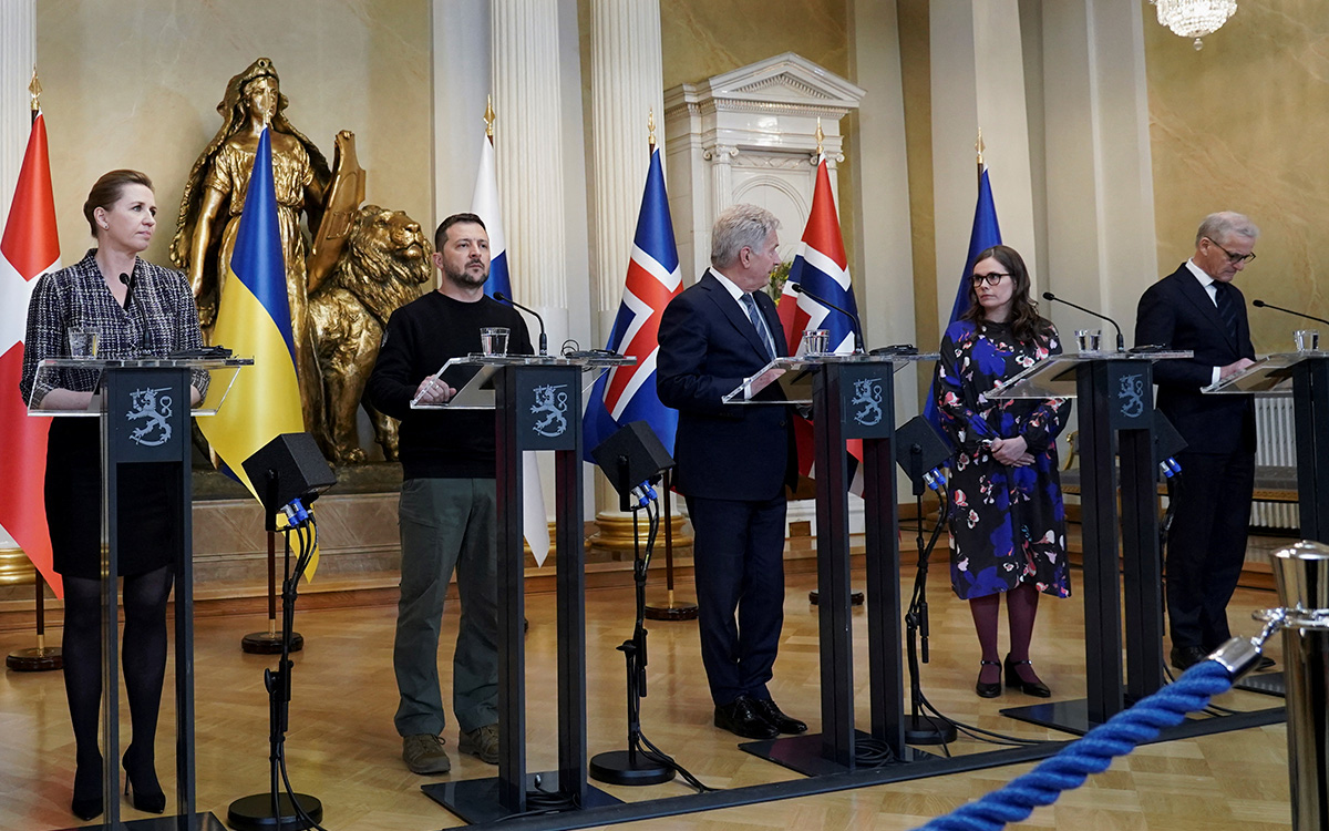 Zelenski y líderes nórdicos presumen unidad ante invasión rusa