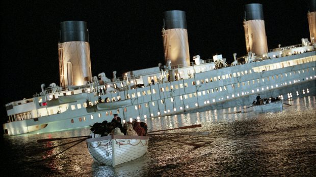 El 'Titanic' hundiéndose en la ficción / Gtres