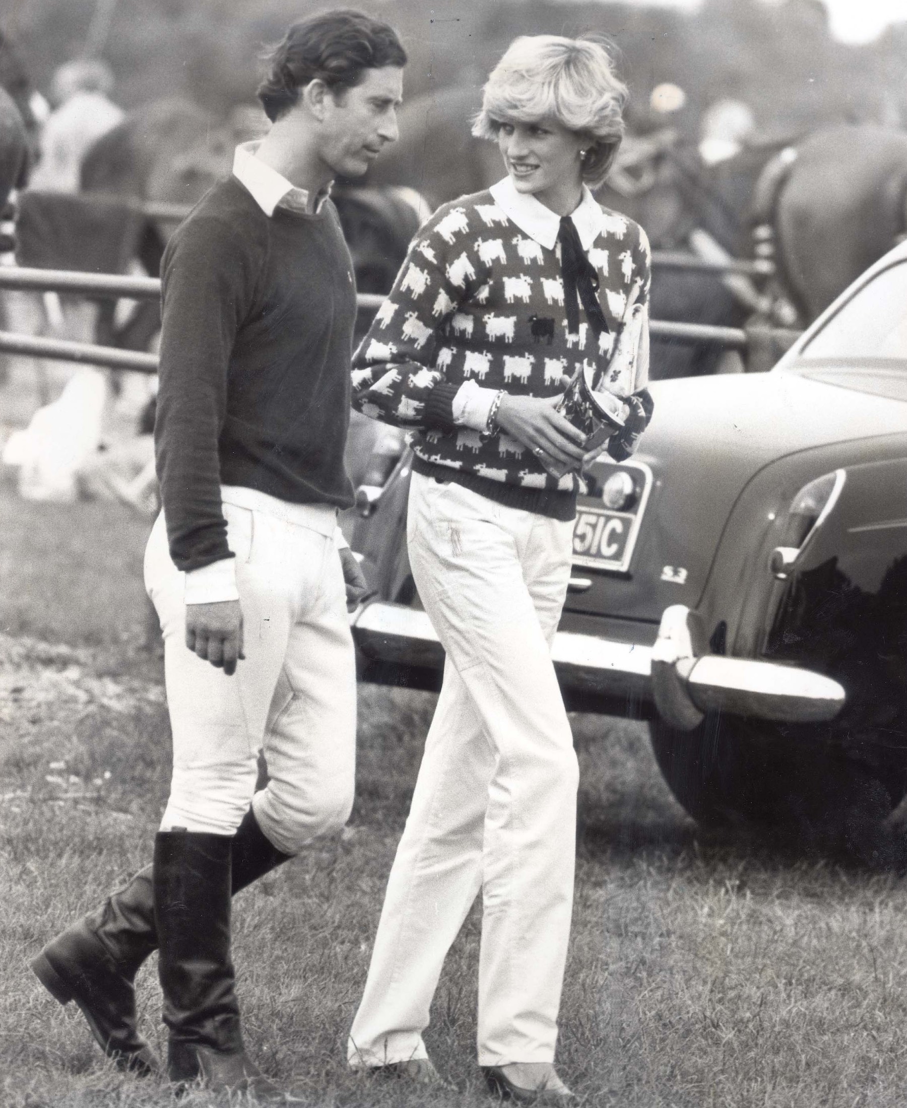 La princesa Diana y el príncipe Carlos en un partido de polo en 1983/ Gtres
