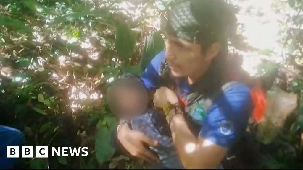 Accidente aéreo en Colombia: nuevo video muestra niños perdidos encontrados en Amazonas