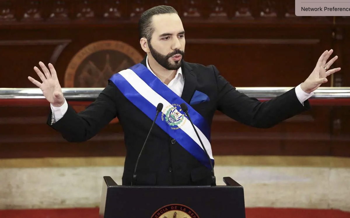 Bukele inscribe precandidatura para reelección en El Salvador