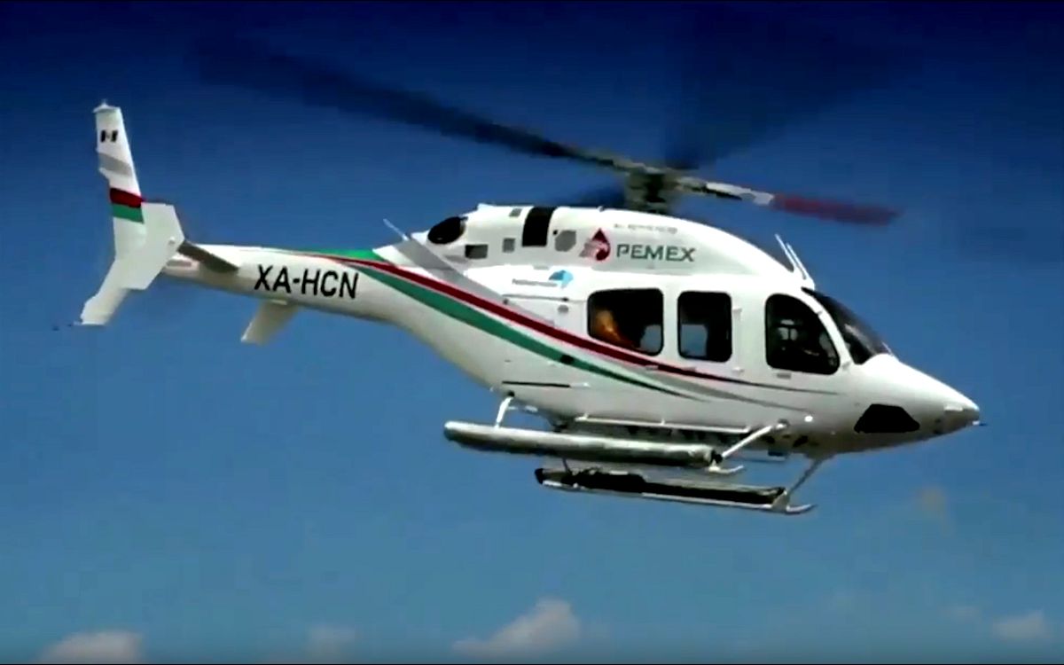 Cae al mar helicóptero de Pemex en Campeche; hay 2 desaparecidos