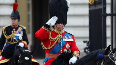 Carlos III preside su primer cumpleaños oficial como rey británico
