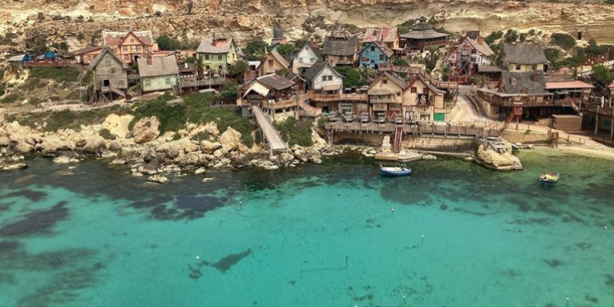 Descubre Popeye's Village, el pueblo más bonito del mundo