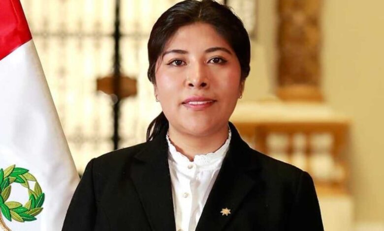 Detiene a ex primera ministra de Perú por presunta conspiración con Castillo
