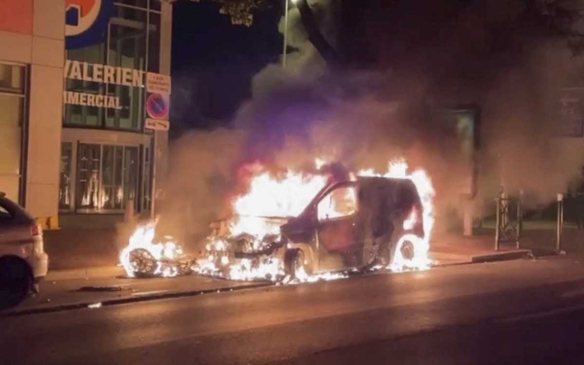 Disturbios en París tras la muerte de un adolescente a manos de la policía