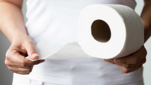El truco del papel higiénico con vinagre que tienes que probar para tu casa