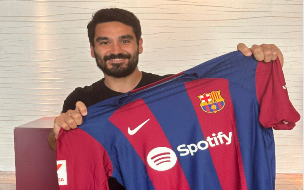 Firma Ilkay Gündogan con Barcelona hasta el 2025 | Video