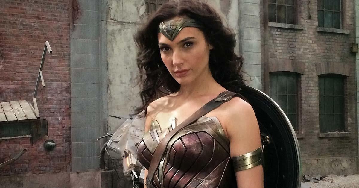 Gal Gadot sobre Wonder Woman: “Las cosas se están trabajando detrás de escena”