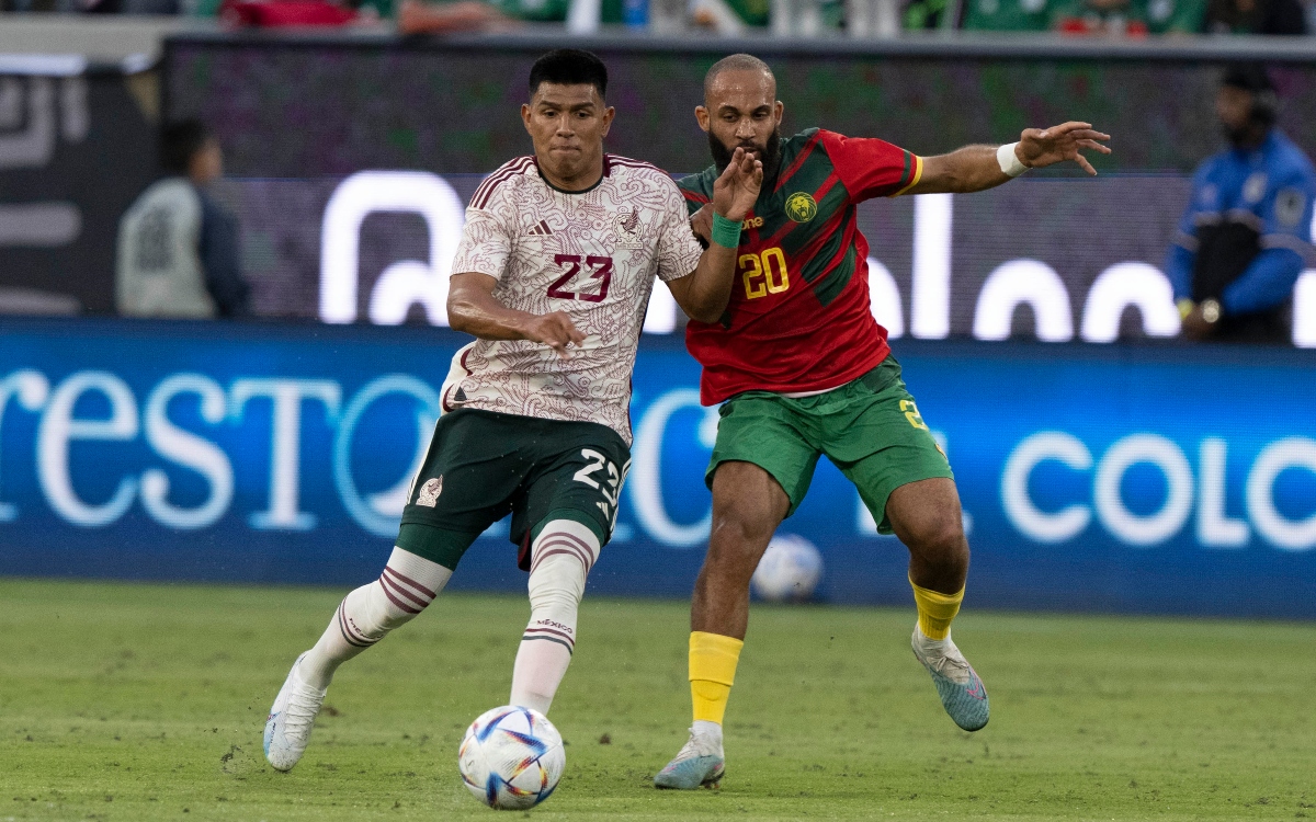 México rescata un empate ante Camerún