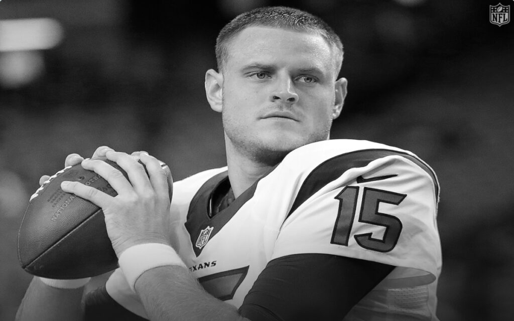 NFL: Muere ahogado ex quarterback de los Patriotas | Tuit