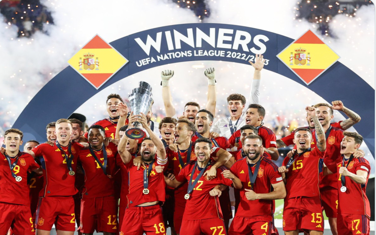 Se corona España en la UEFA Europa League | Tuit