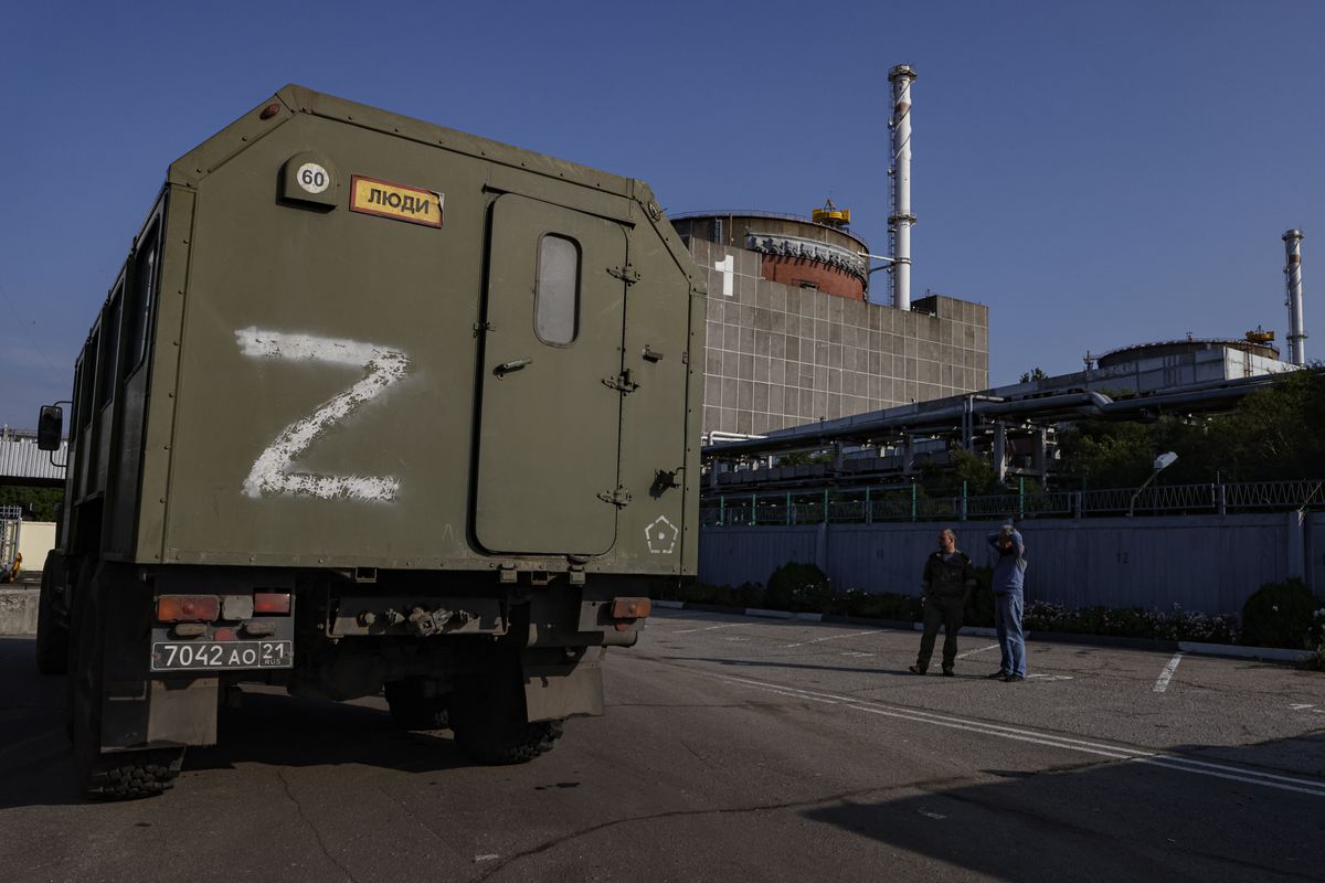 Ucrania afirma que Rusia ha colocado explosivos para atentar contra la central de Zaporiyia