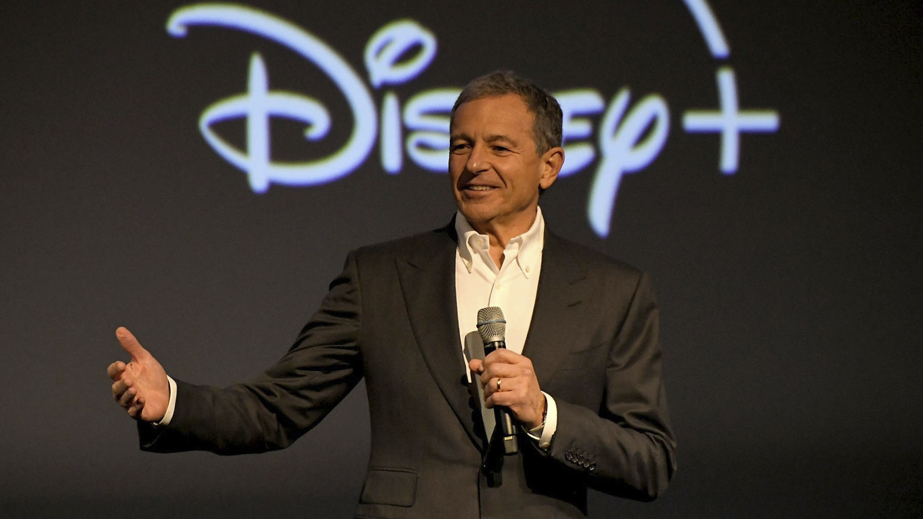 Bob Iger alarga su mandato como CEO de Disney hasta 2026