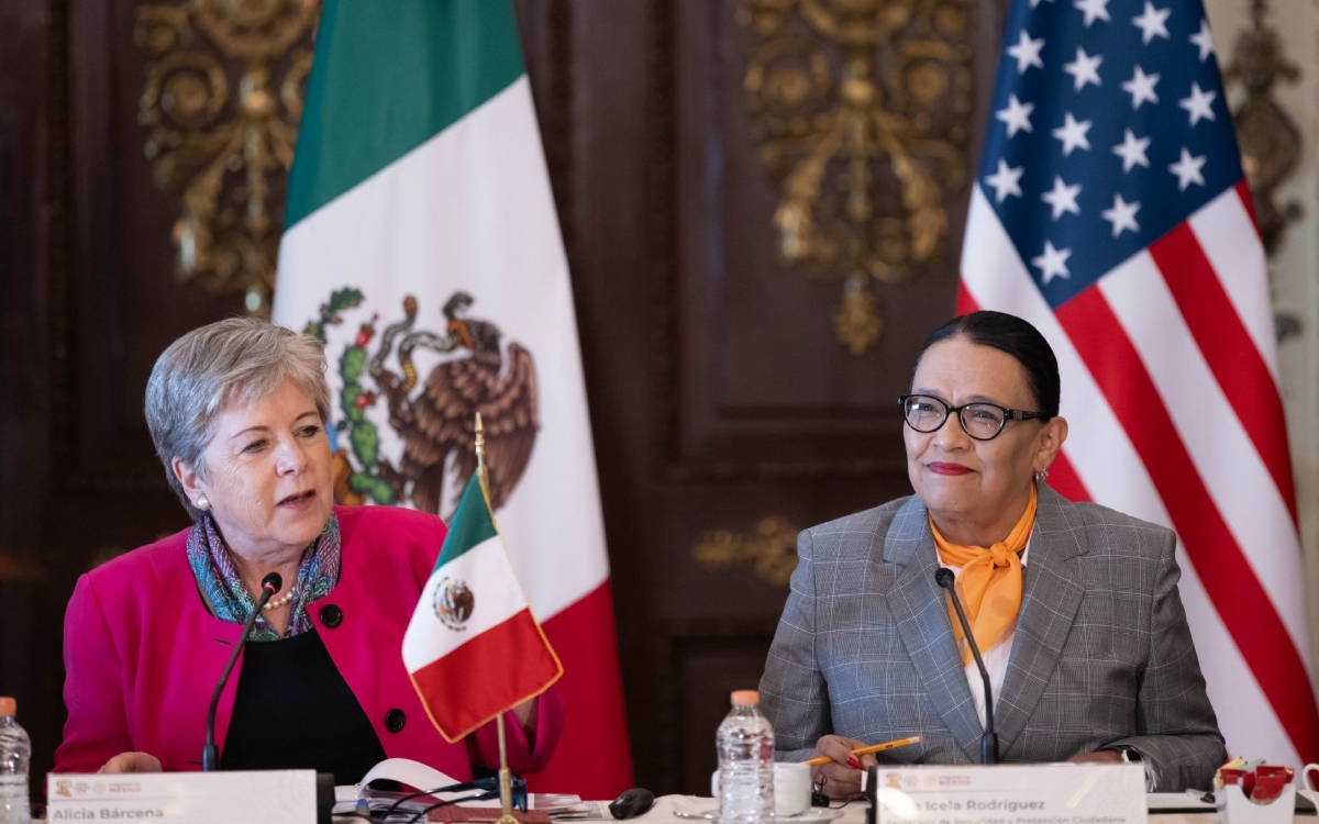 Boyas en Texas violan tratados internacionales, dijo México a EU