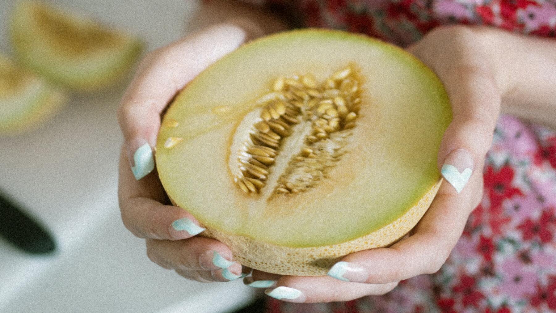 El secreto de las grietas del melón que nunca pensaste que serviría para algo