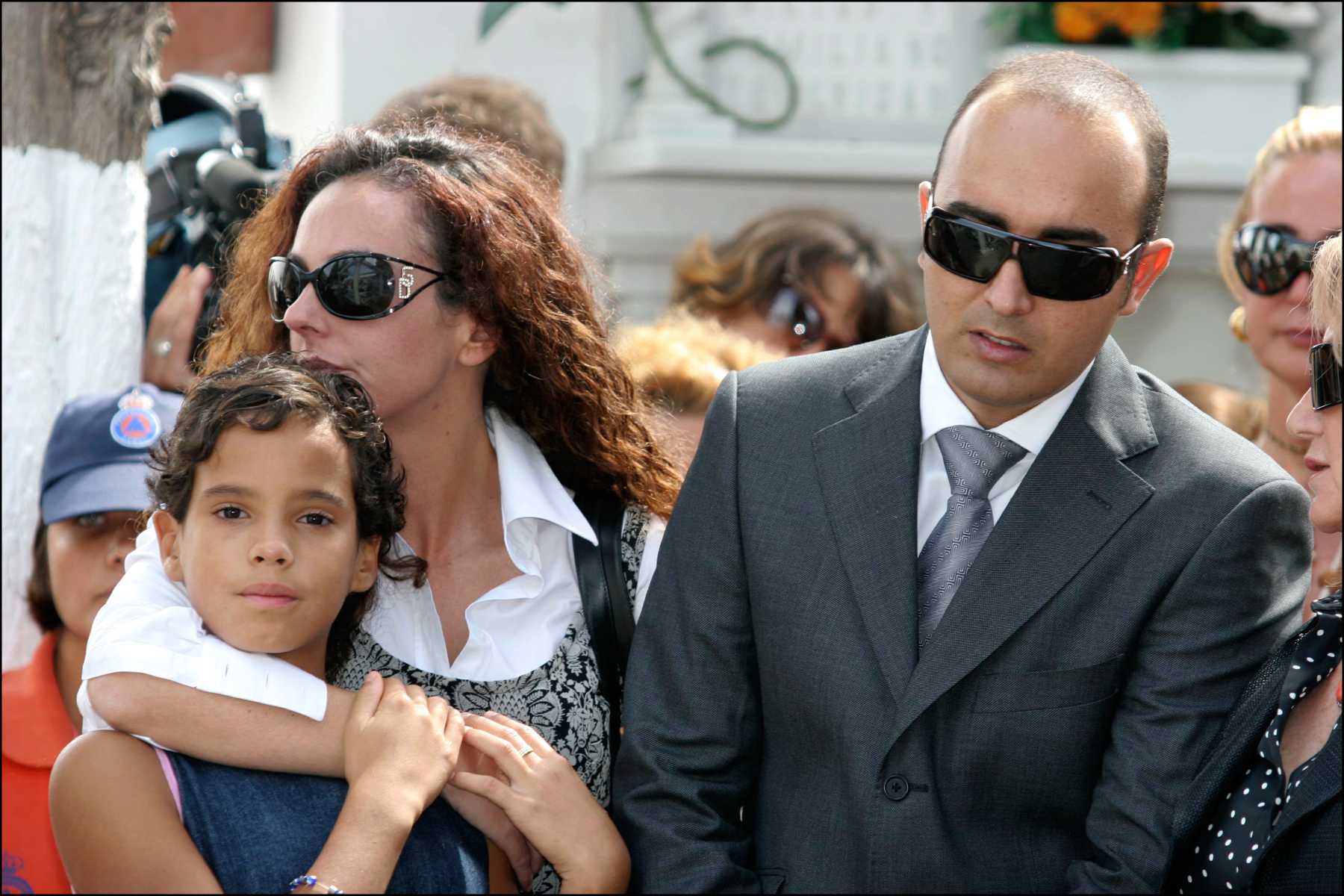 Gloria Camila junto a Rocío Carrasco y Fidel Albiac en Chipiona / Gtres