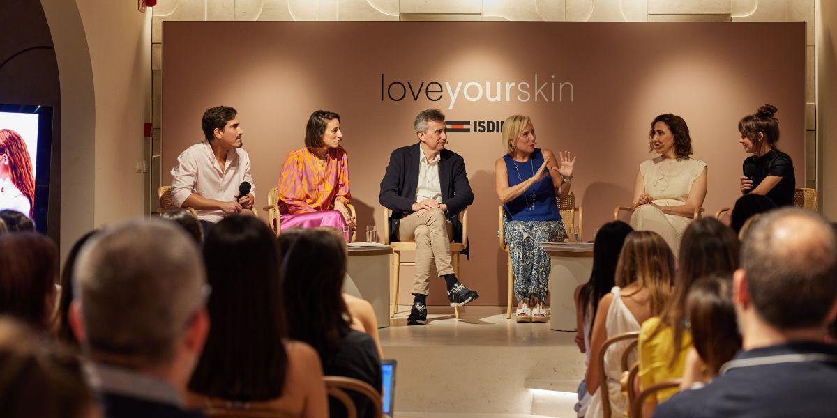 ISDIN presenta el libro ‘love your skin’, que aboga por amar la piel para una vida sana