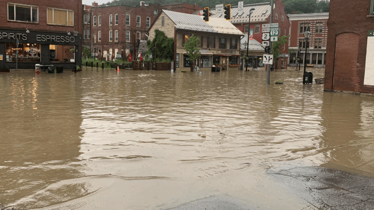 Inundaciones históricas en Vermont