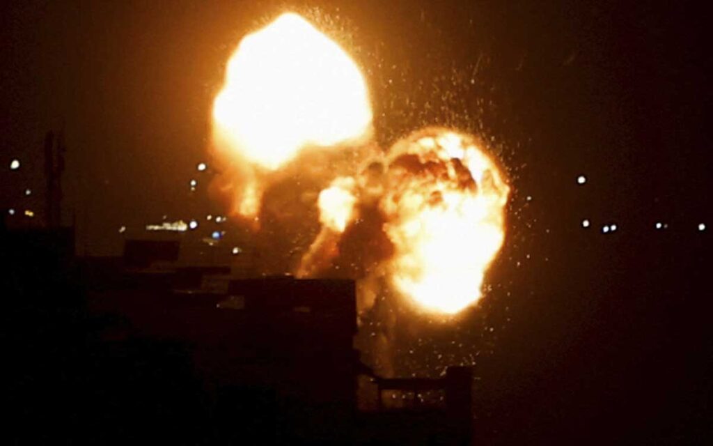 Israel ataca Gaza tras interceptar cinco proyectiles lanzados desde la Franja