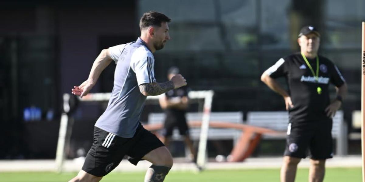 Martino confirma el inminente debut de Messi y Busquets y la paternidad de Alba