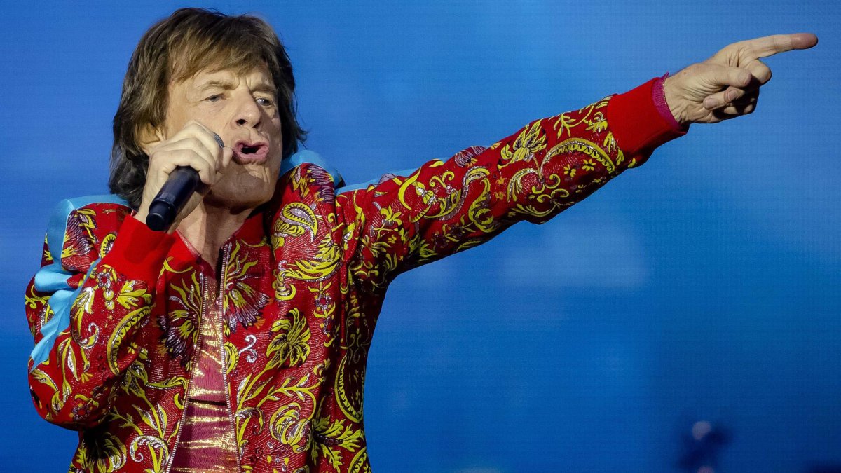 Mick Jagger, el legendario cantante de los Rolling Stones, cumple 80 años