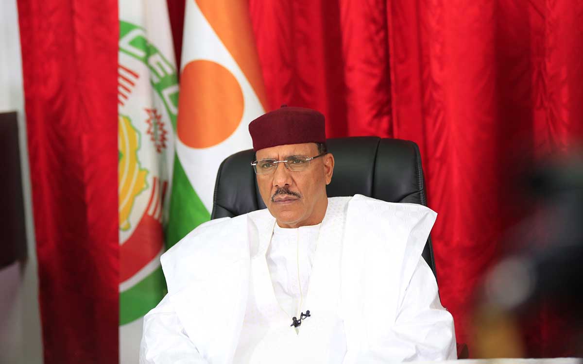 Pide EU ‘liberación inmediata’ del presidente de Níger