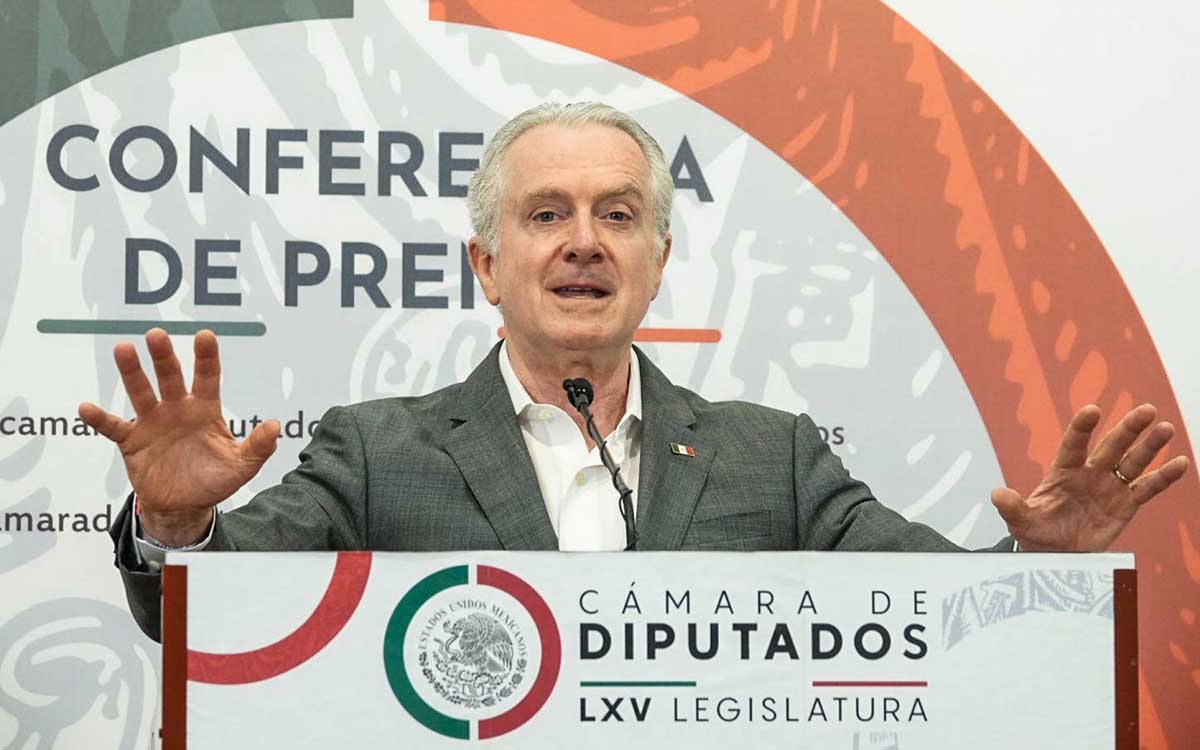 Morena exige a Creel que deje presidencia de San Lázaro: ‘O ejerceremos nuestra mayoría’