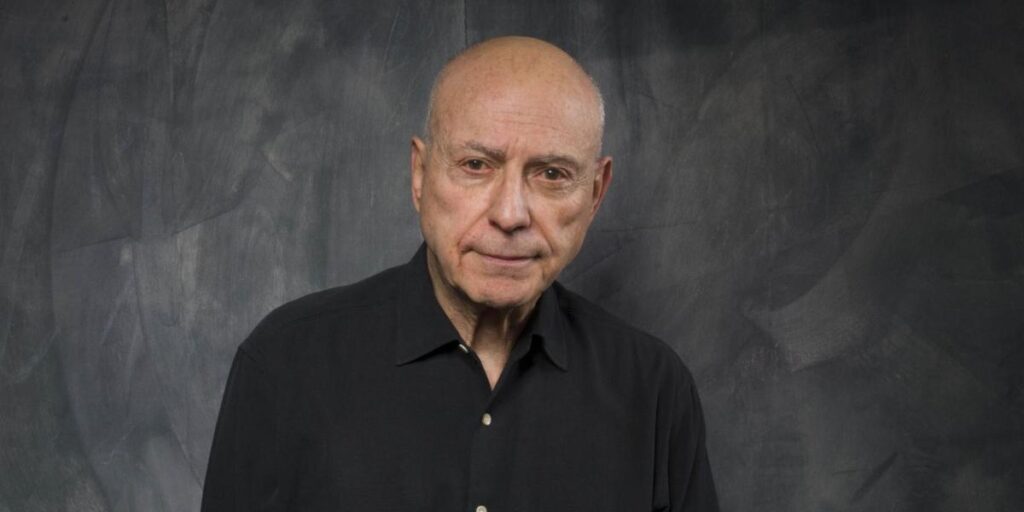 Muere Alan Arkin, ganador del Oscar por 'Pequeña Miss Sunshine', a los 89 años