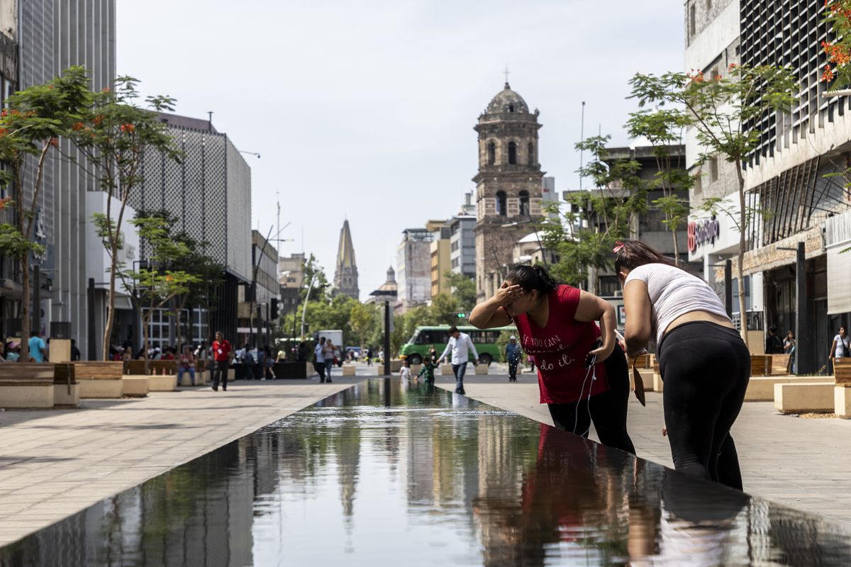 Ola de calor mortal en México: mueren 112 personas y miles sufren las consecuencias de las temperaturas extremas