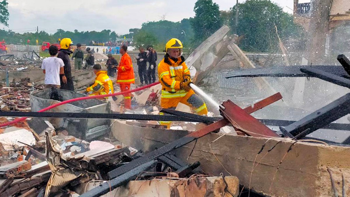 Tailandia: varios muertos y más de 100 heridos tras explosión en almacén de pirotecnia