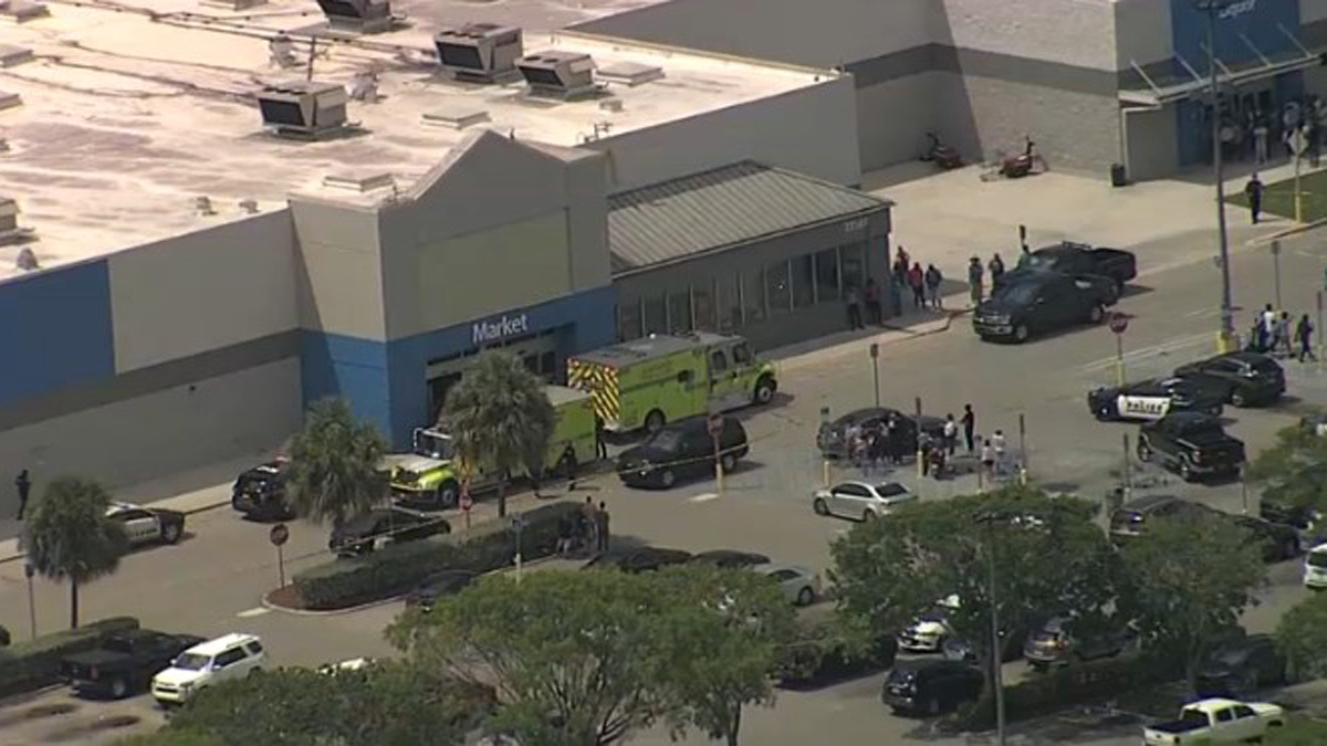Un muerto y dos heridos tras tiroteo en Walmart de Florida City