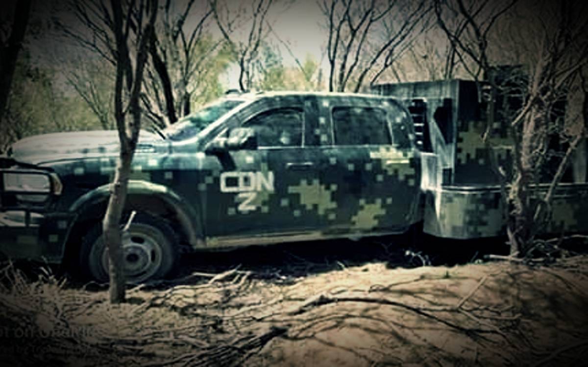Abandonan ‘vehículo monstruo’ con blindaje artesanal en Nuevo León
